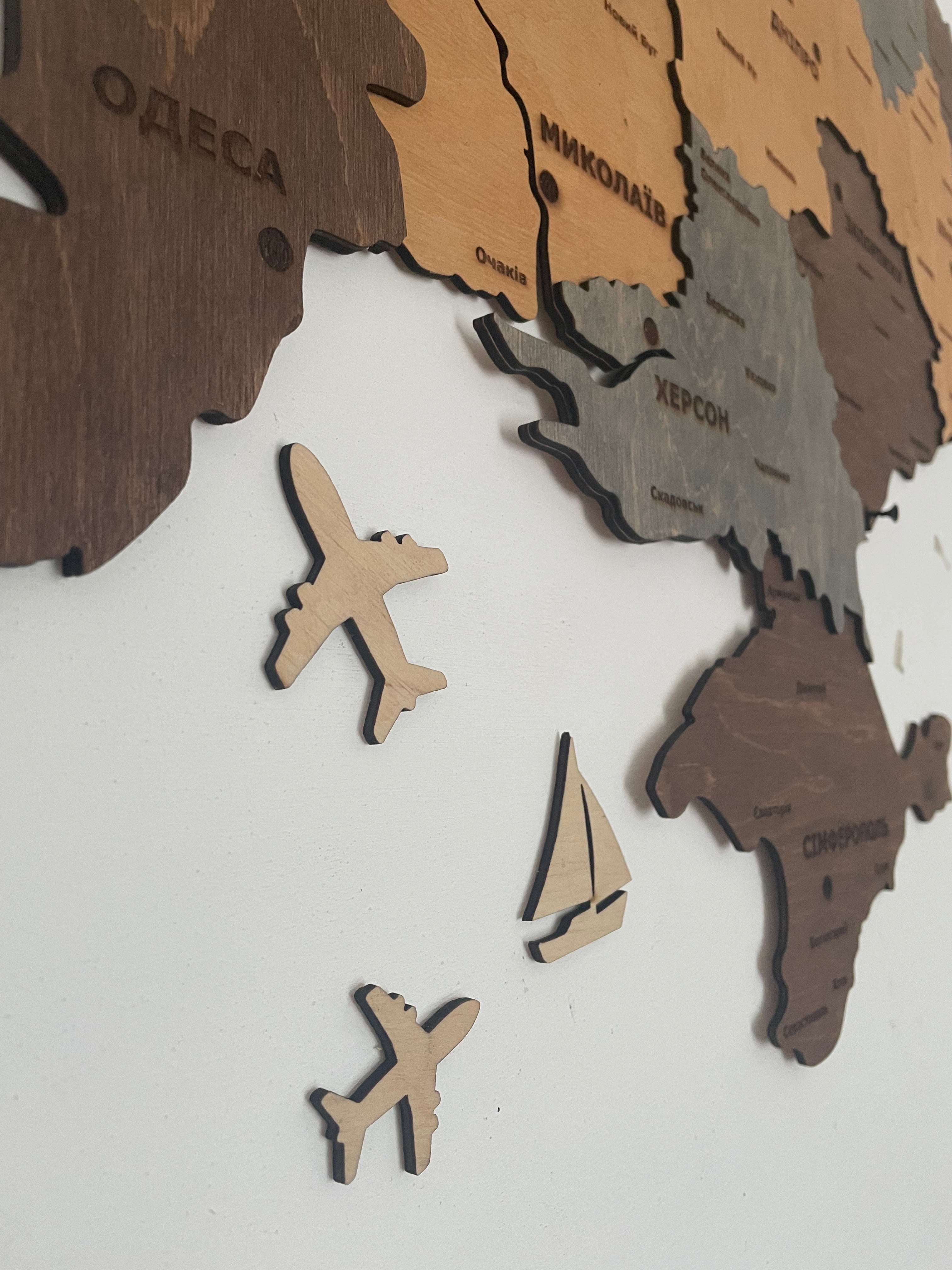 Sambir Craft House - Карти України та світу з дерева